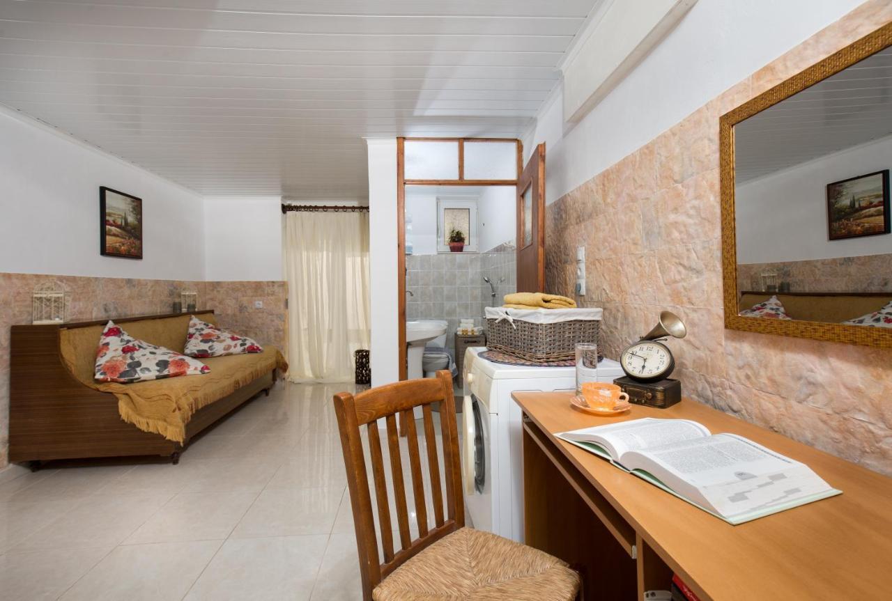 Kiki'S House Near Falassarna And Balos Plátanos 外观 照片